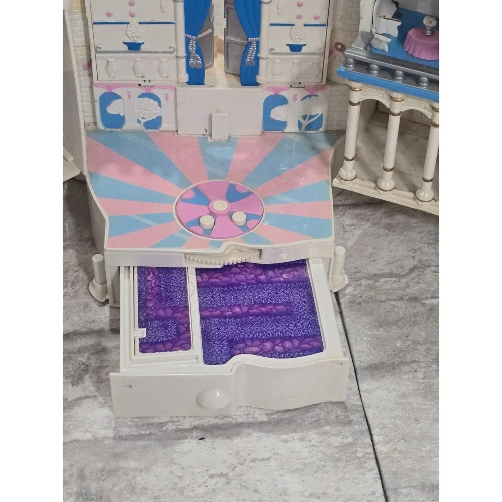 Trendmasters Vtg 1996 Disney Cinderella Star Castle Sounds Music VIDEO incomplet